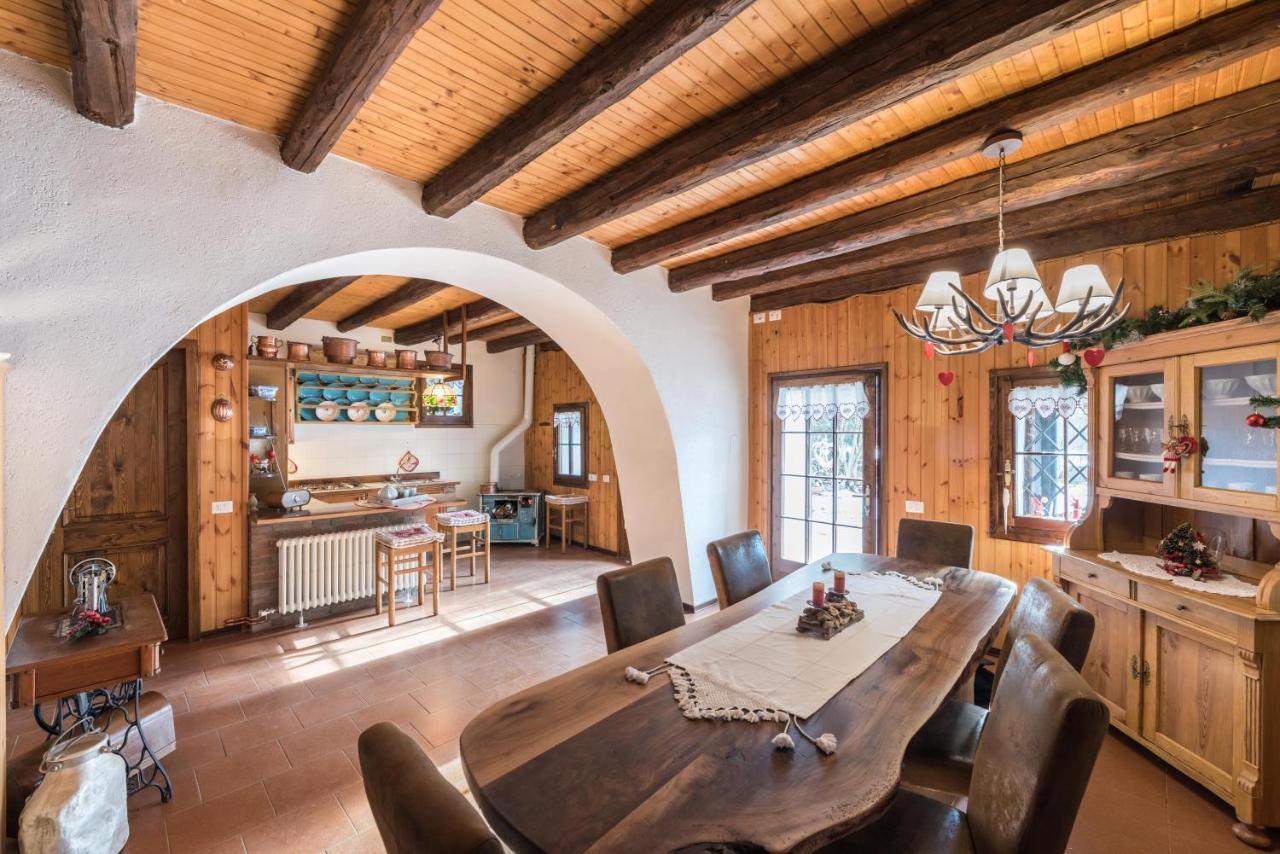 Chalet Silenthia Villa Lenzumo di Concei ภายนอก รูปภาพ